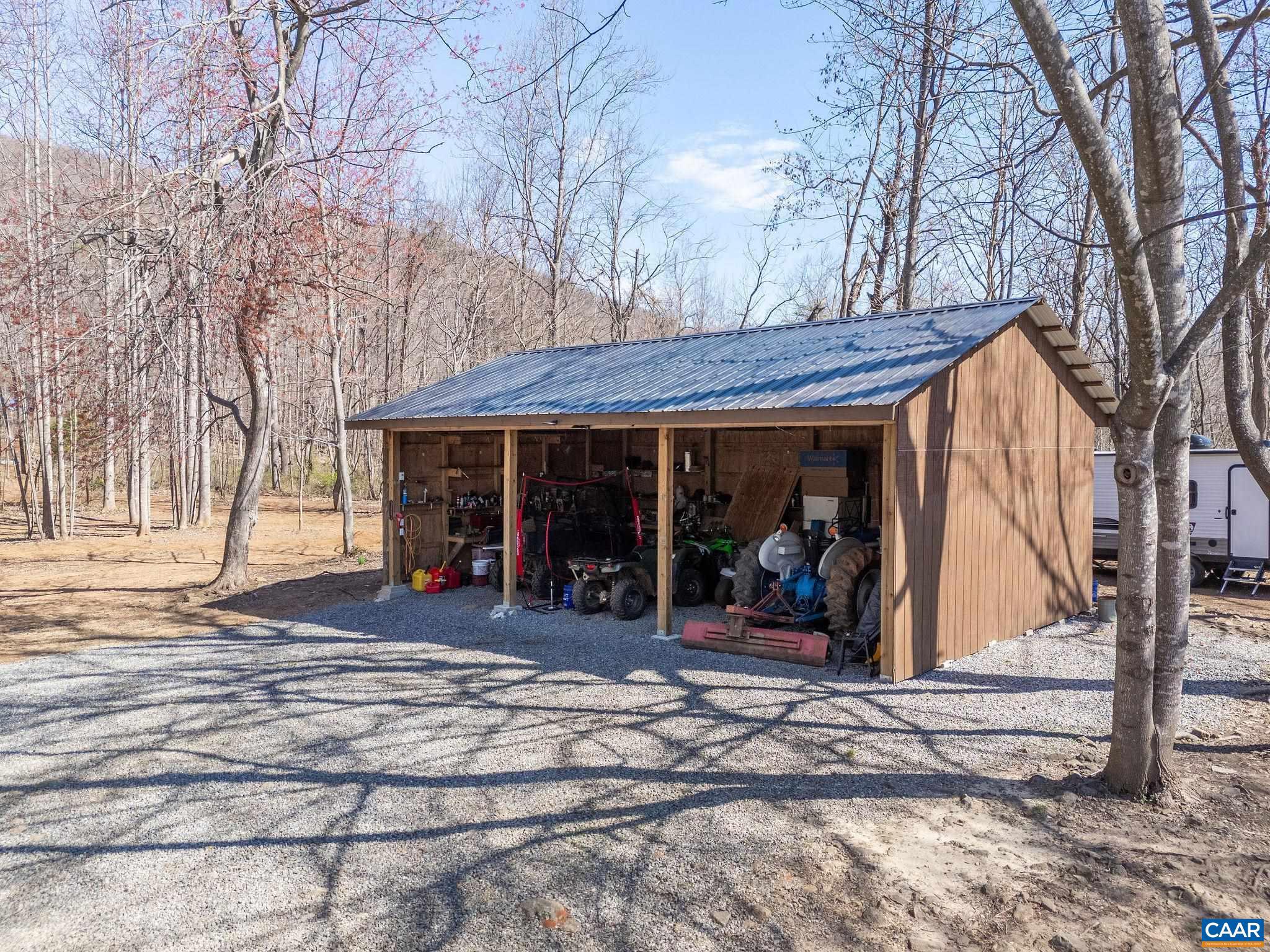 DOGWOOD VALLEY - Residential