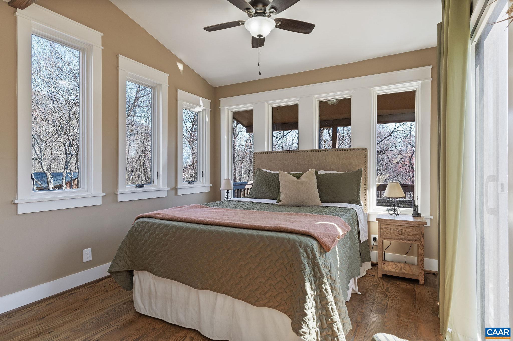 DOGWOOD VALLEY - Residential