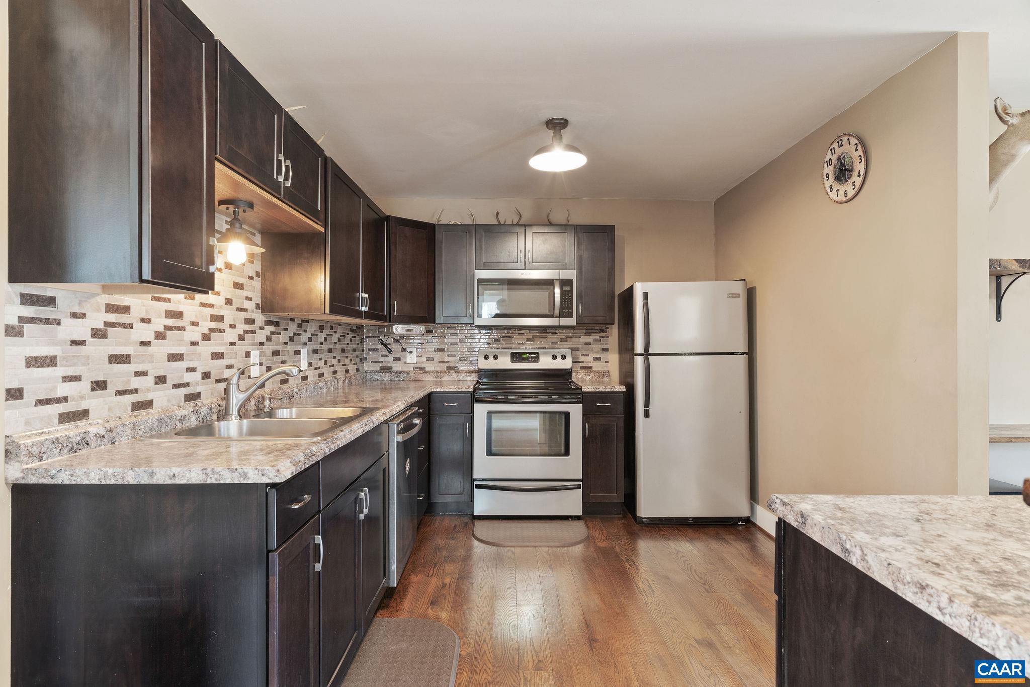 DOGWOOD VALLEY - Residential