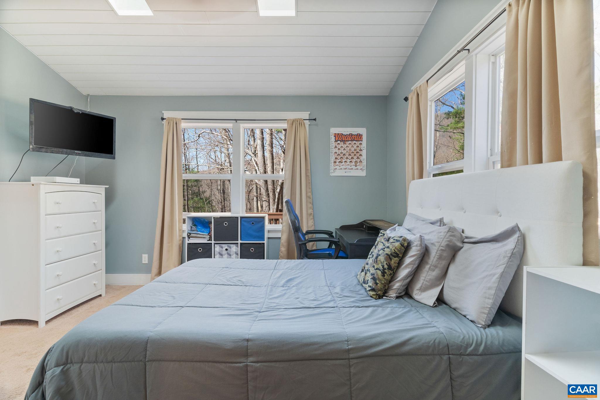 DOGWOOD VALLEY - Residential