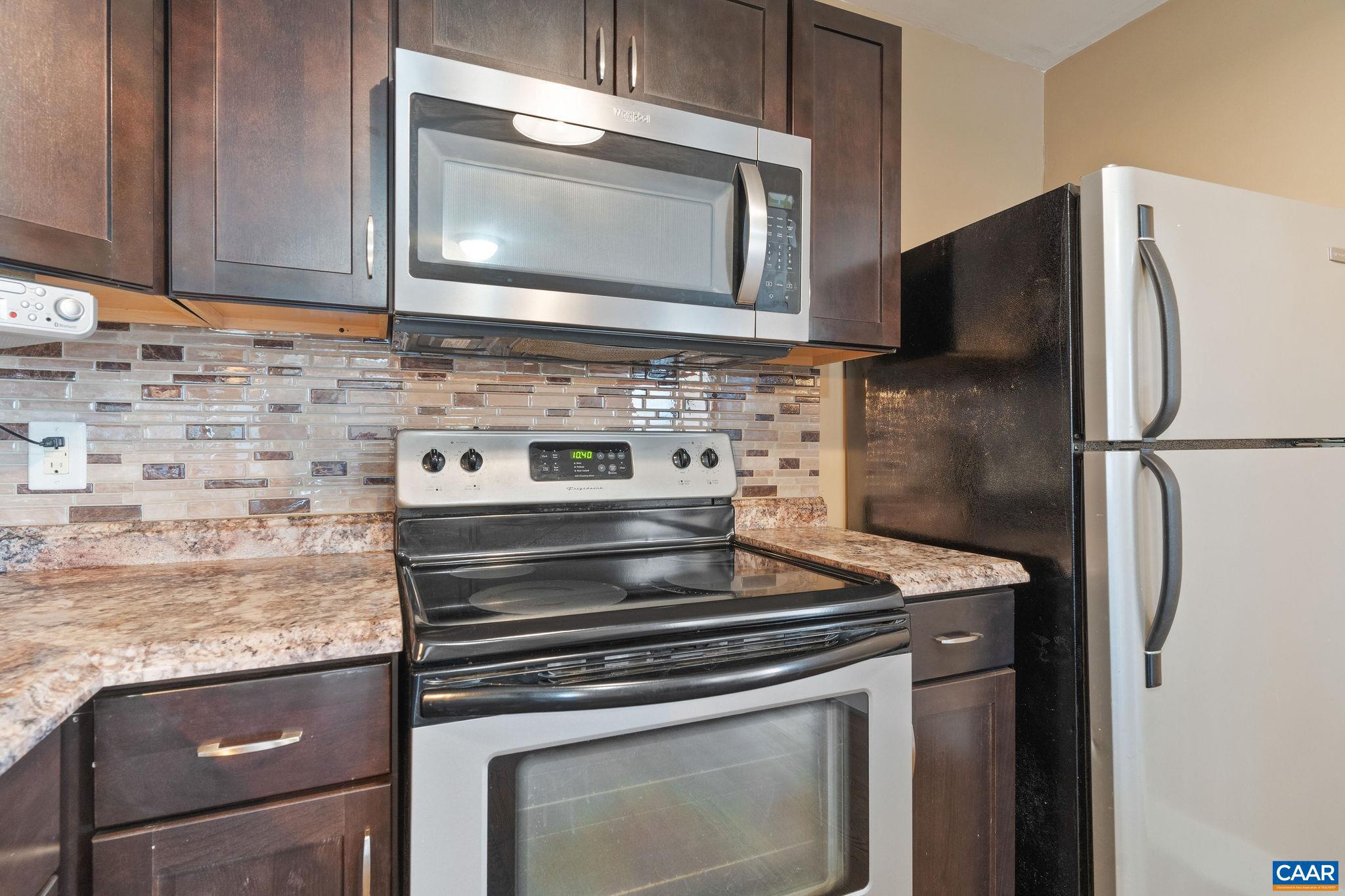 DOGWOOD VALLEY - Residential