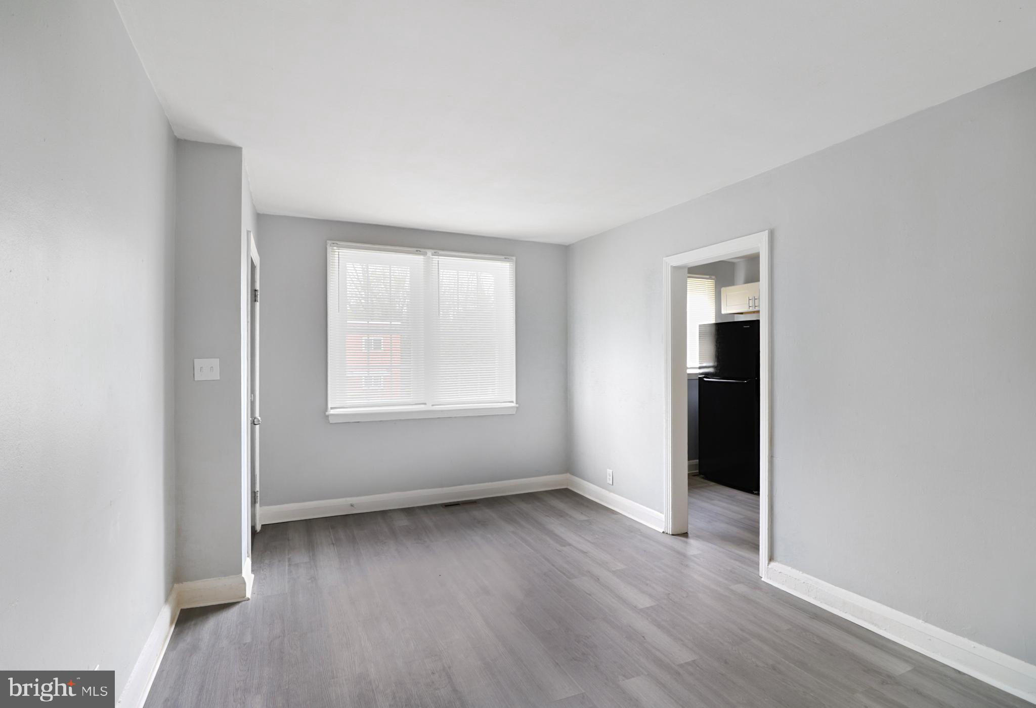 GLEN OAKS - Residential