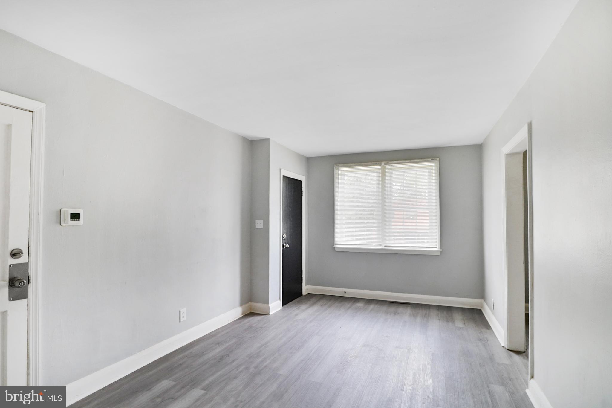 GLEN OAKS - Residential