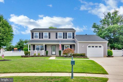 3 REDWOOD COURT VOORHEES NJ 08043