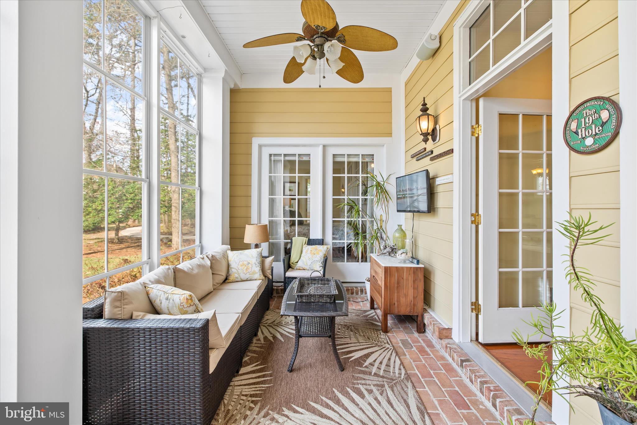 PENINSULA - Residential