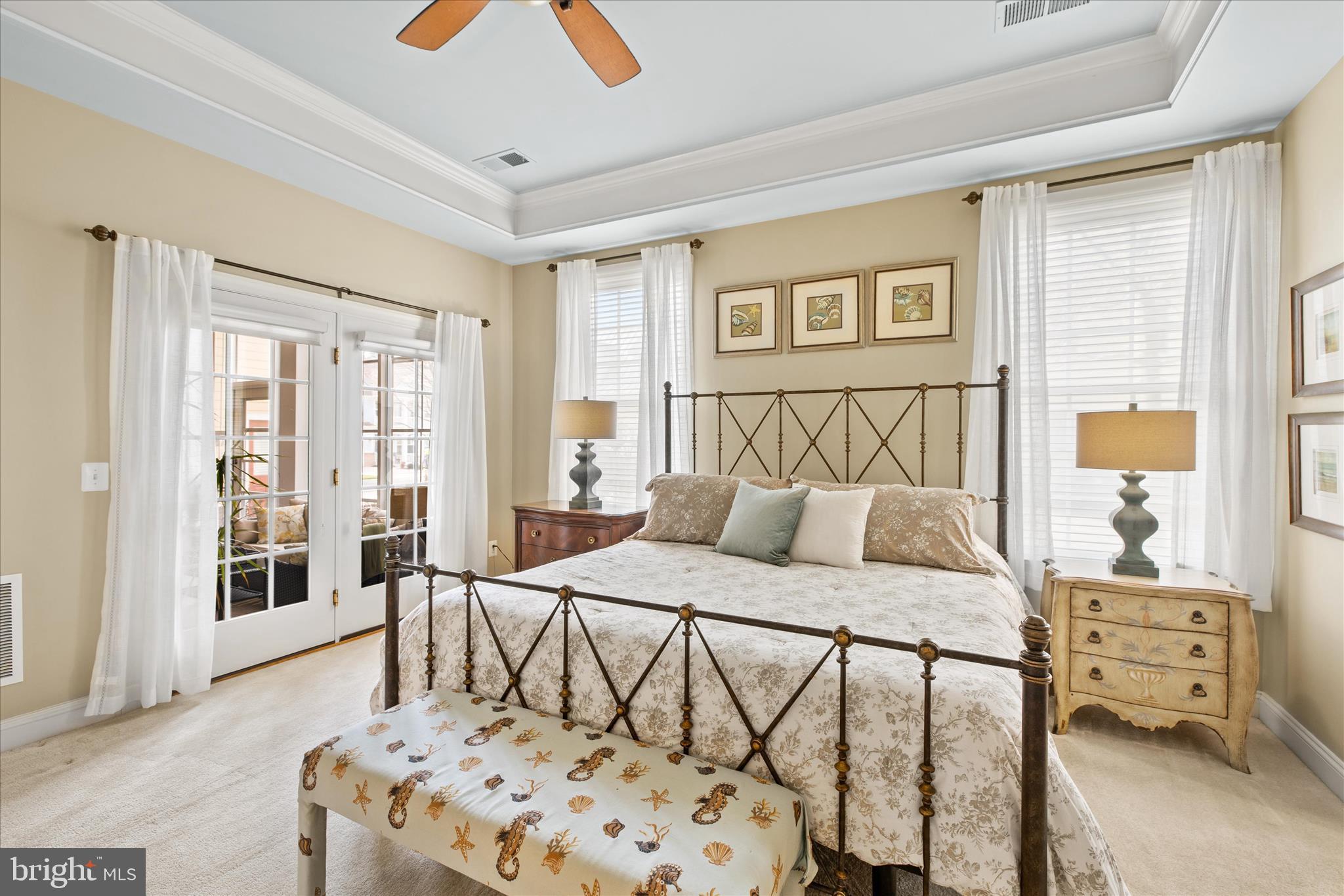 PENINSULA - Residential