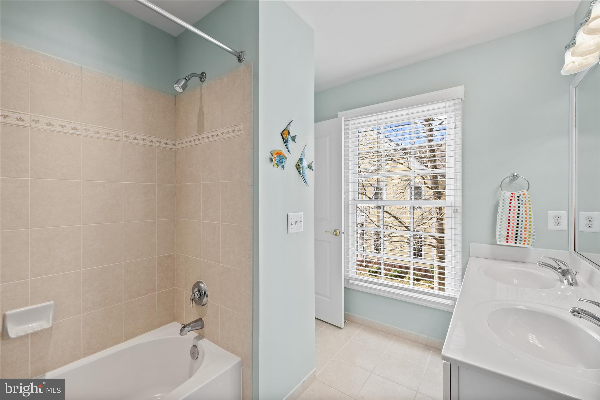 PENINSULA - Residential