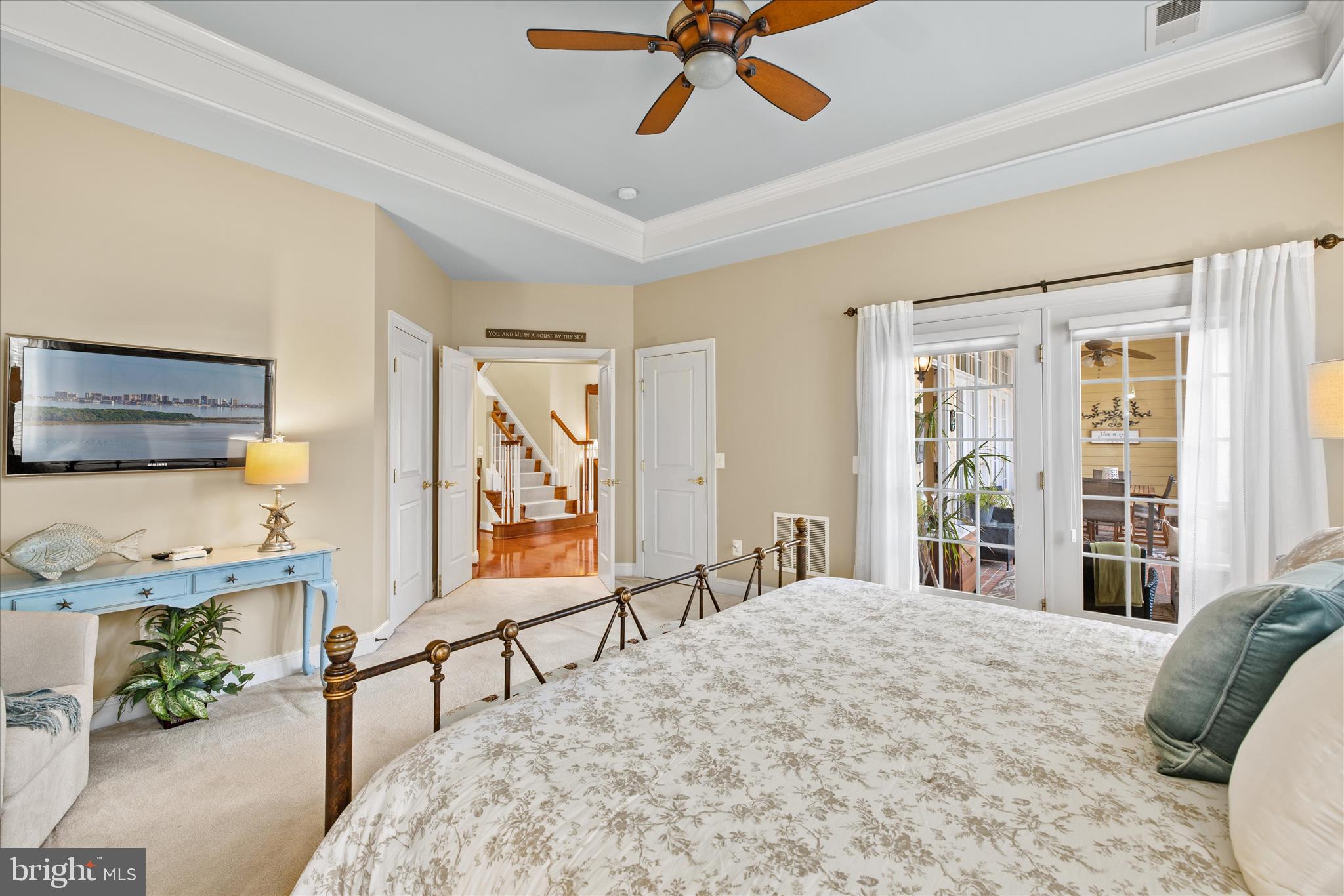 PENINSULA - Residential