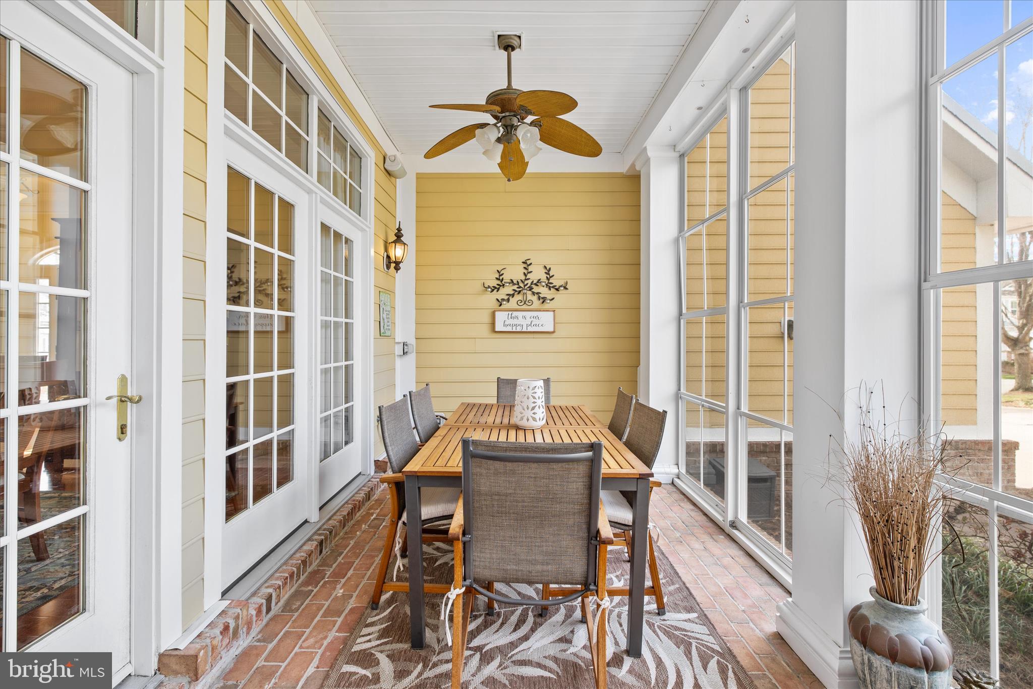 PENINSULA - Residential