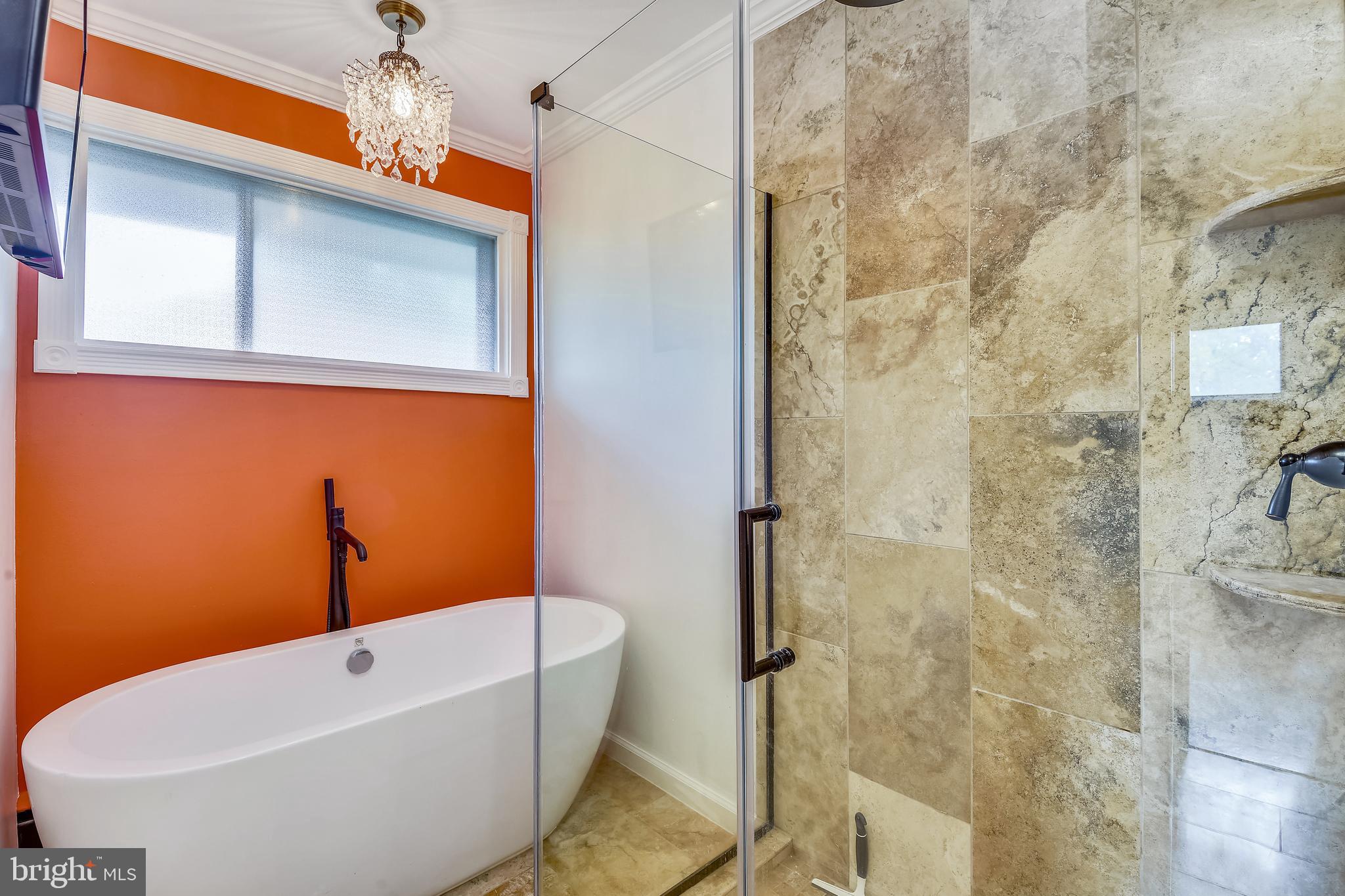 COUNTRY CLUB HILLS - Residential