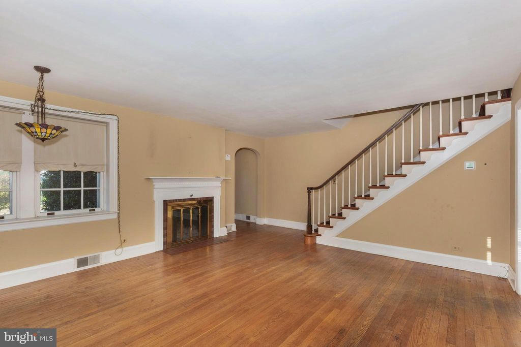 Photo of 88 W Green Street, WESTMINSTER, MD 21157 (MLS # MDCR2030904)