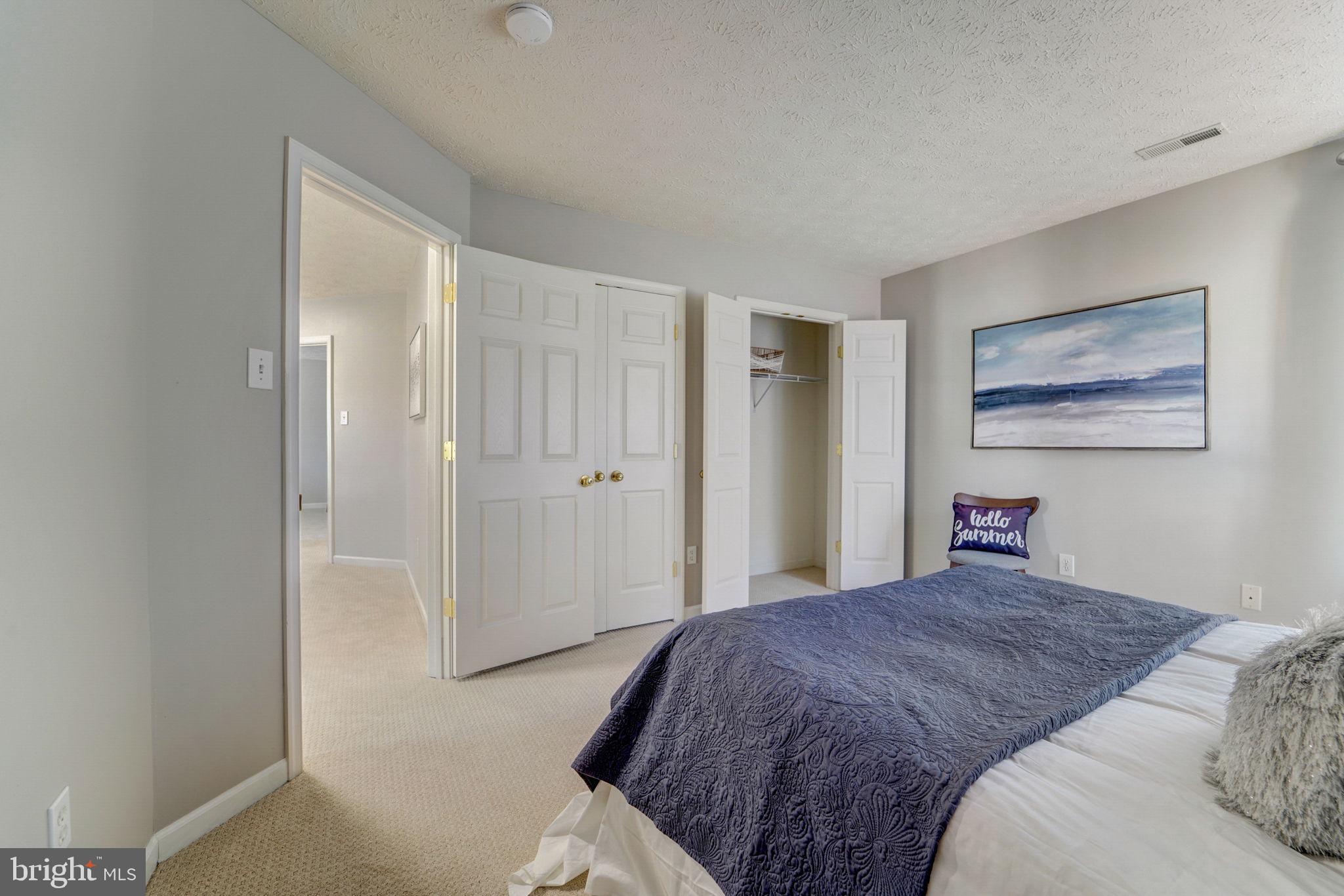 VILLAGE OF RIVER HILL - Residential