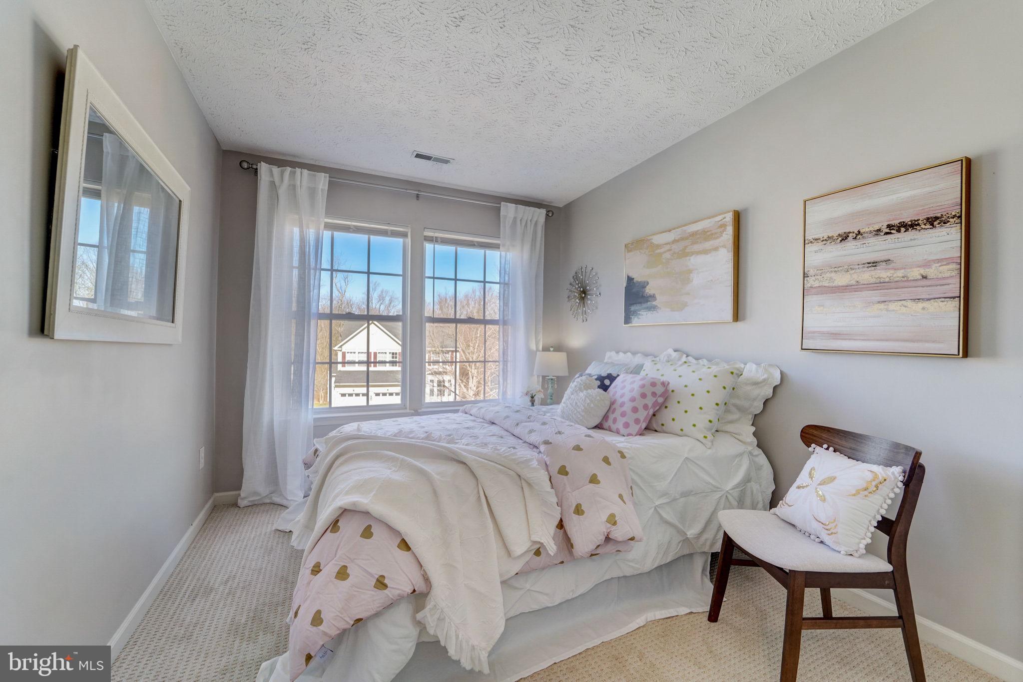 VILLAGE OF RIVER HILL - Residential