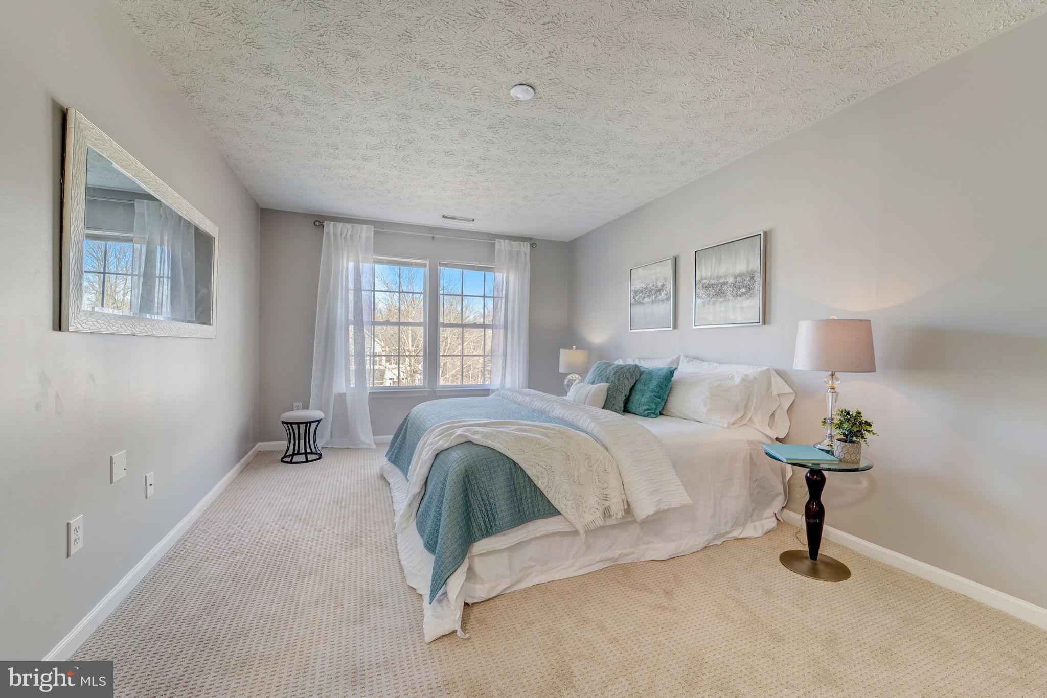 VILLAGE OF RIVER HILL - Residential