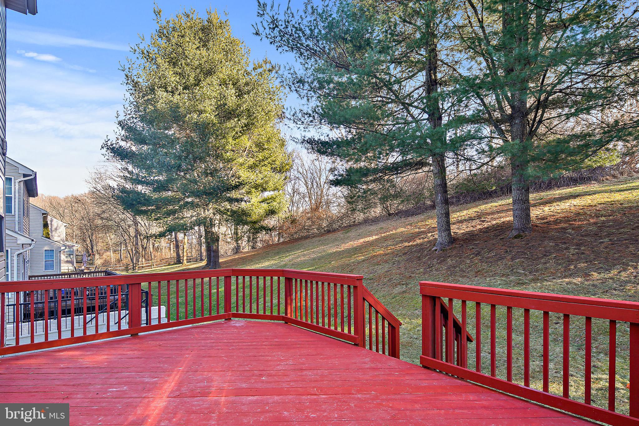 VILLAGE OF RIVER HILL - Residential