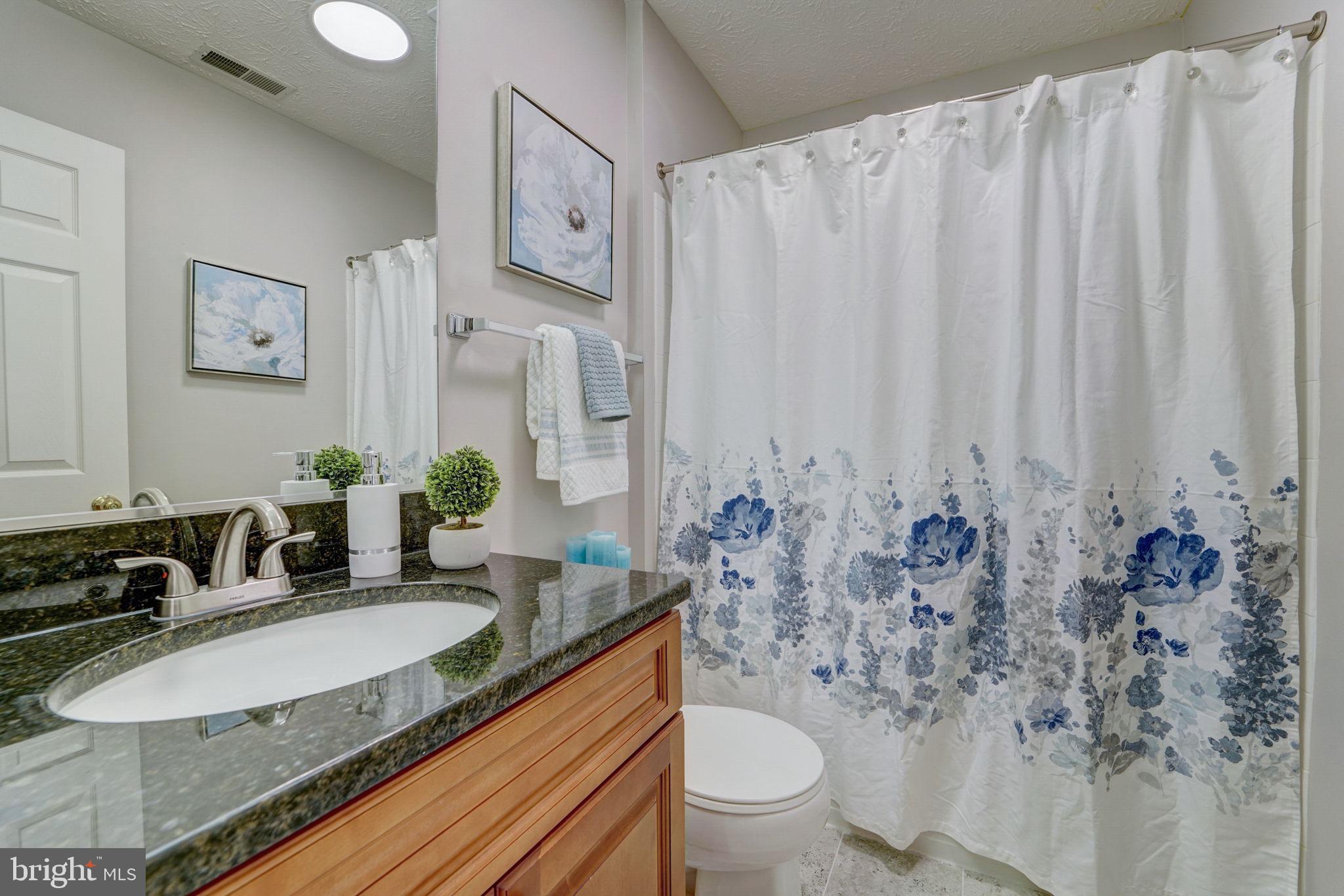 VILLAGE OF RIVER HILL - Residential