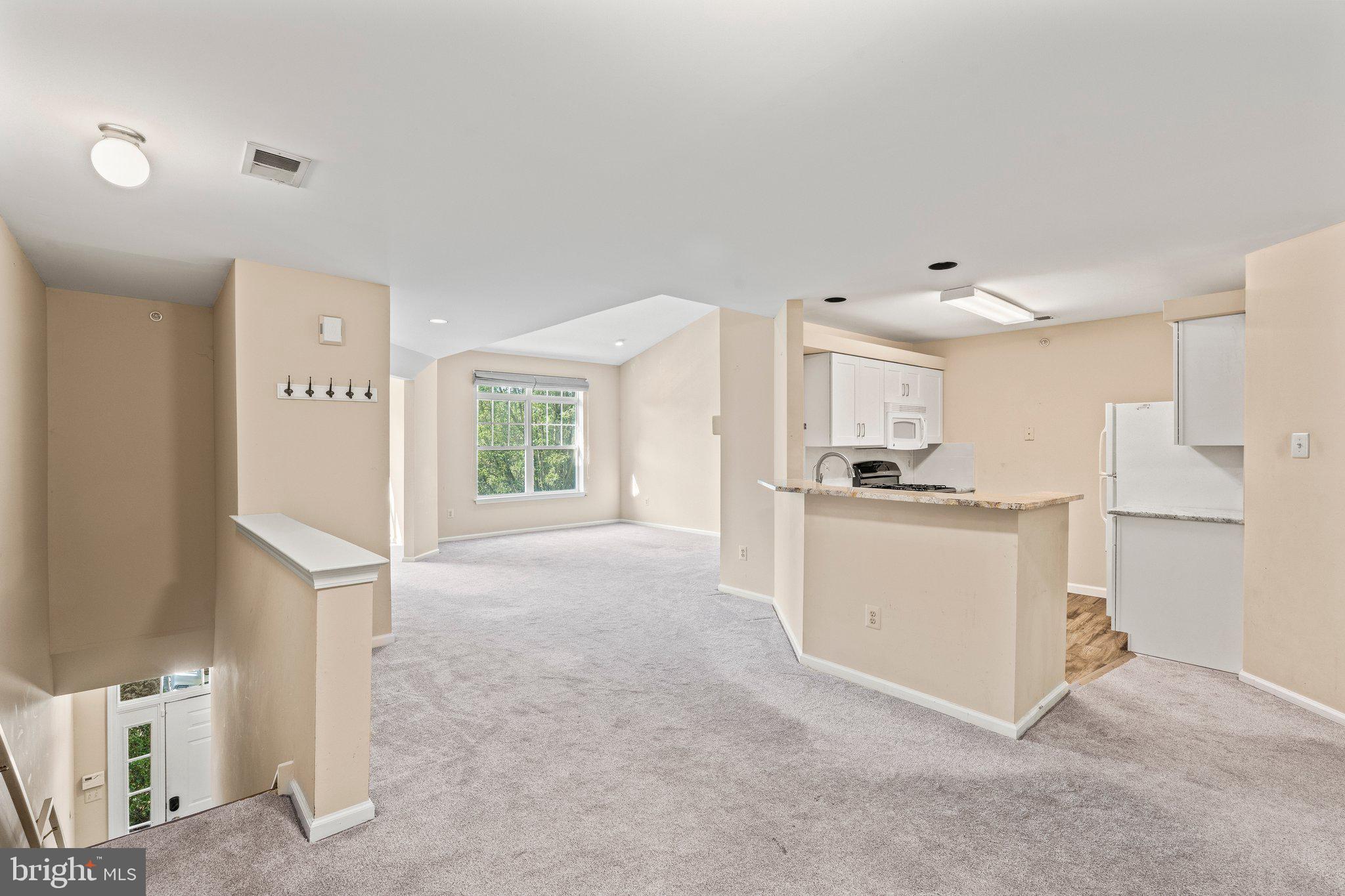 DRESHER WOODS - Residential