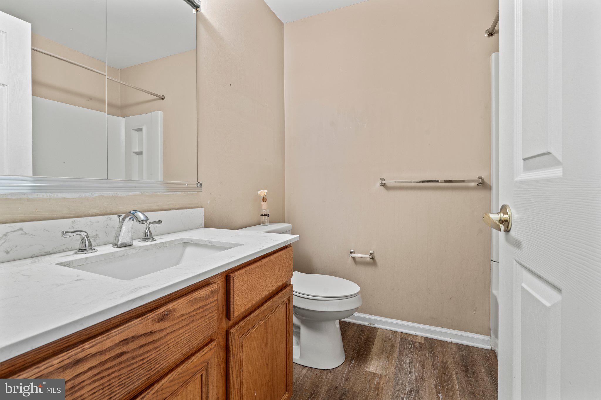 DRESHER WOODS - Residential