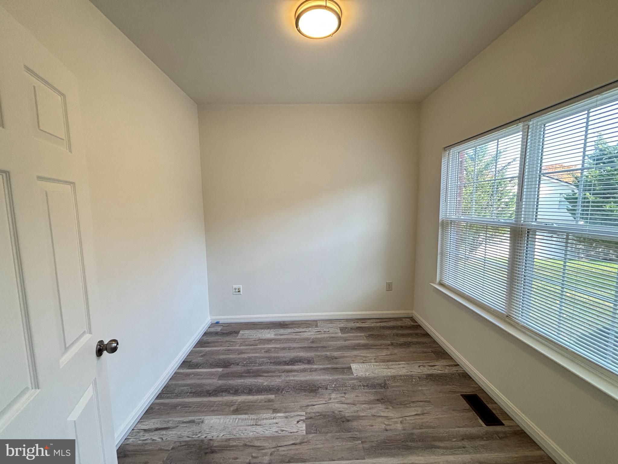 GLENN DALE HEIGHTS - Residential