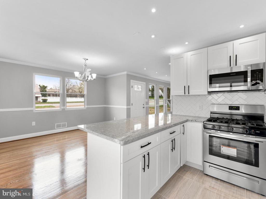 GWYNN OAK - Residential