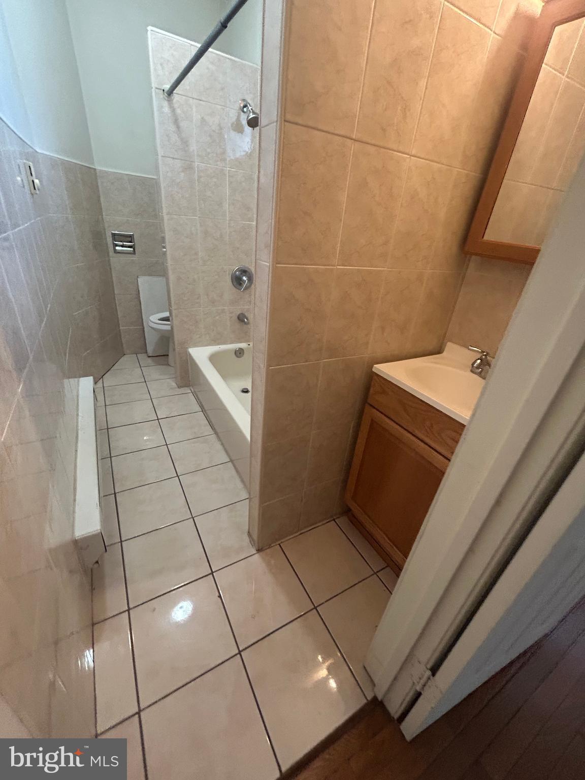 PARKSIDE - Residential Lease