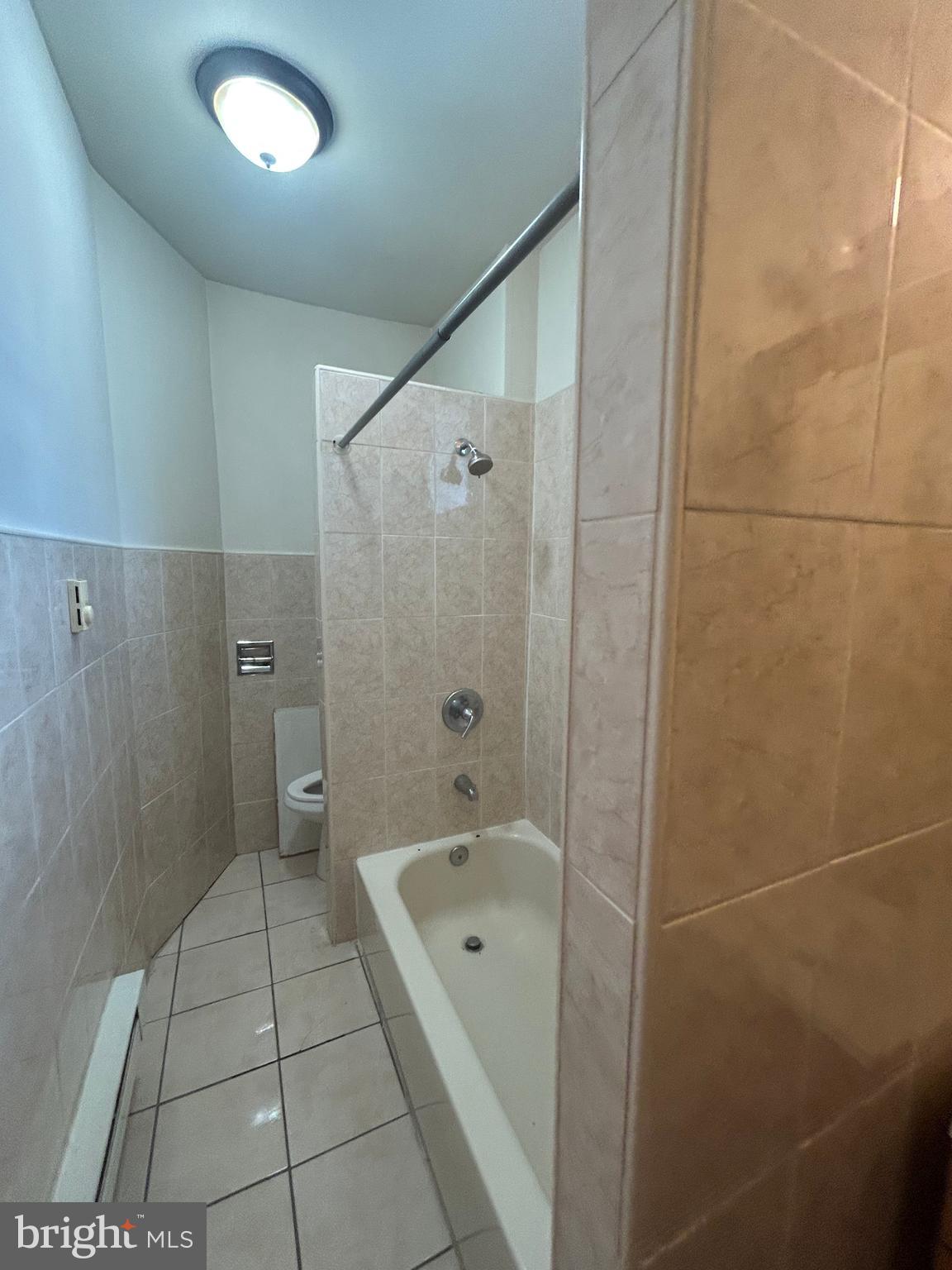 PARKSIDE - Residential Lease