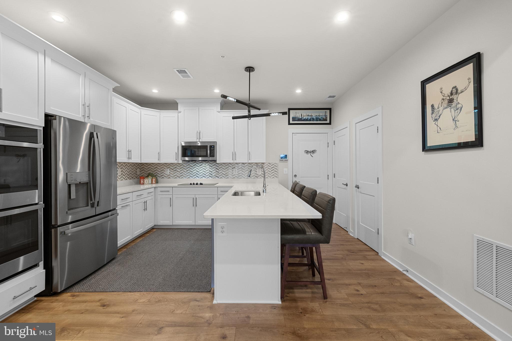 44580 WOLFHOUND SQUARE