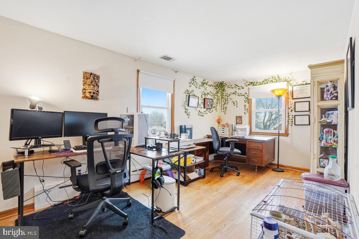 CAMELOT - Residential