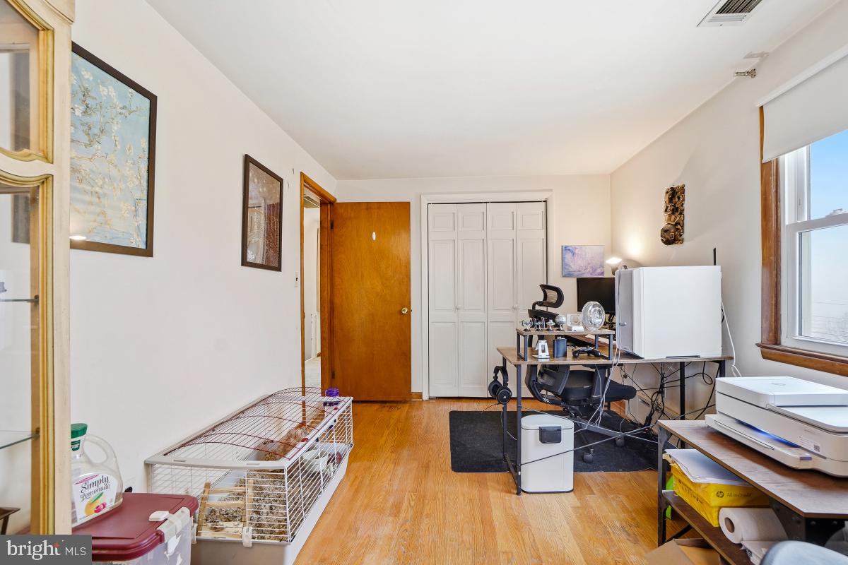 CAMELOT - Residential