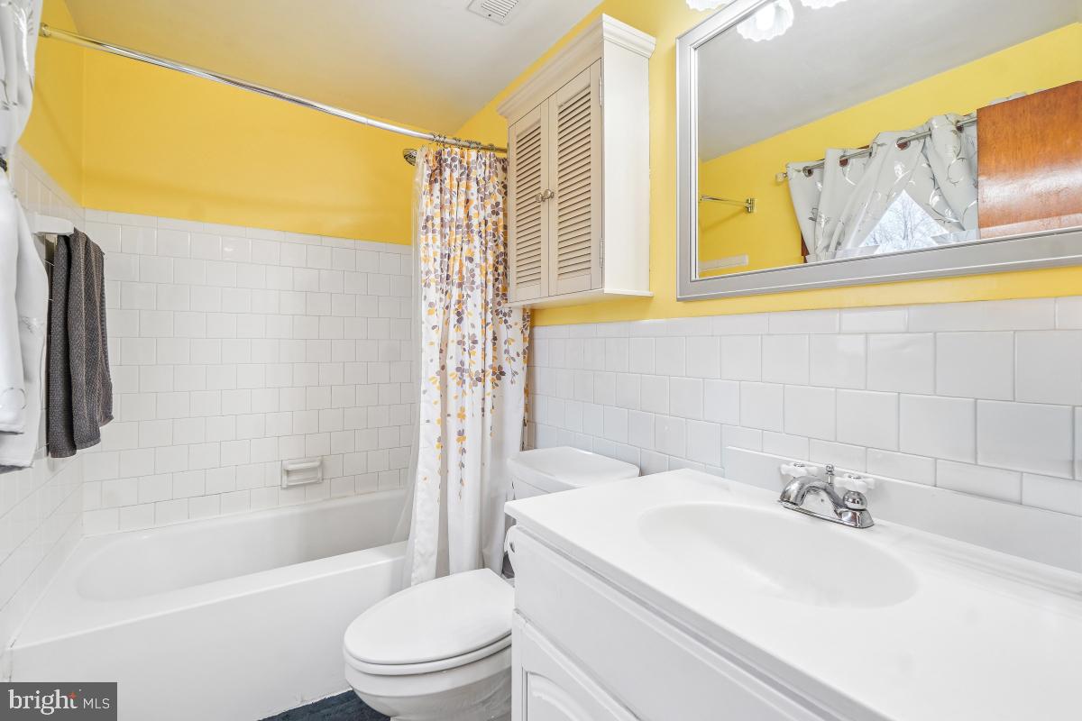 CAMELOT - Residential