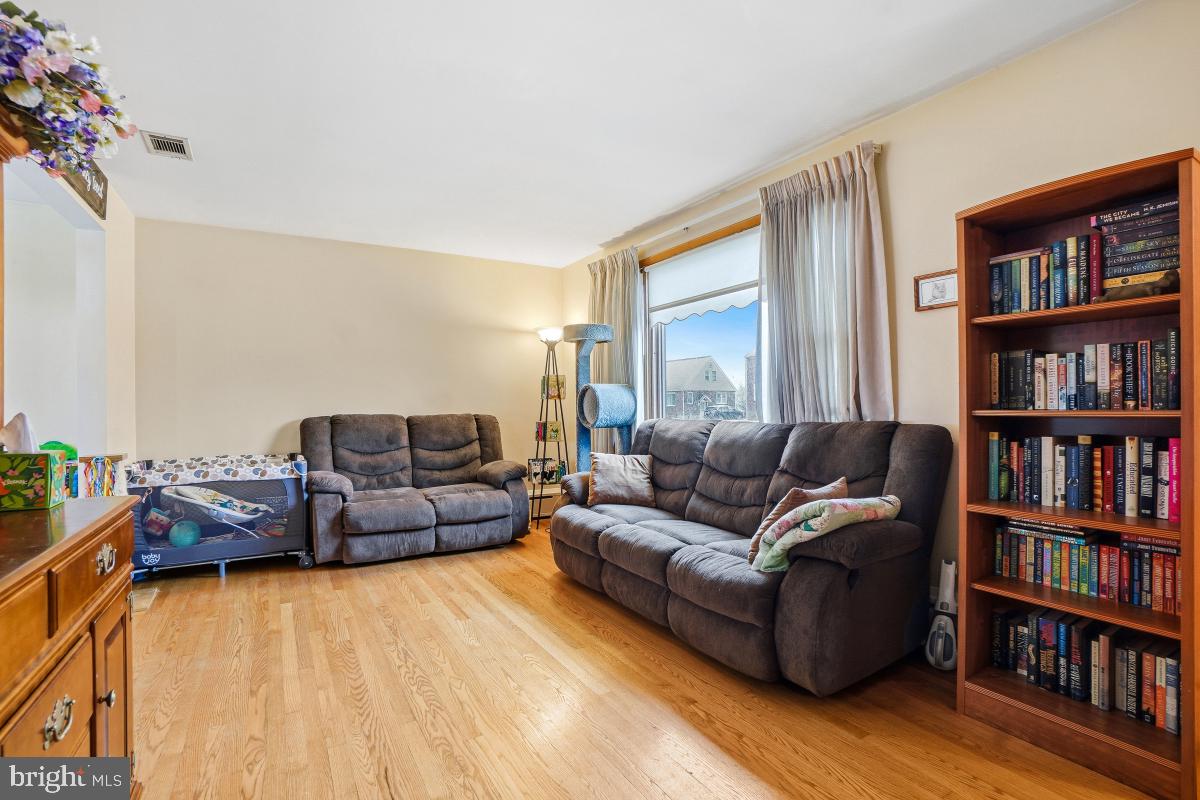 CAMELOT - Residential