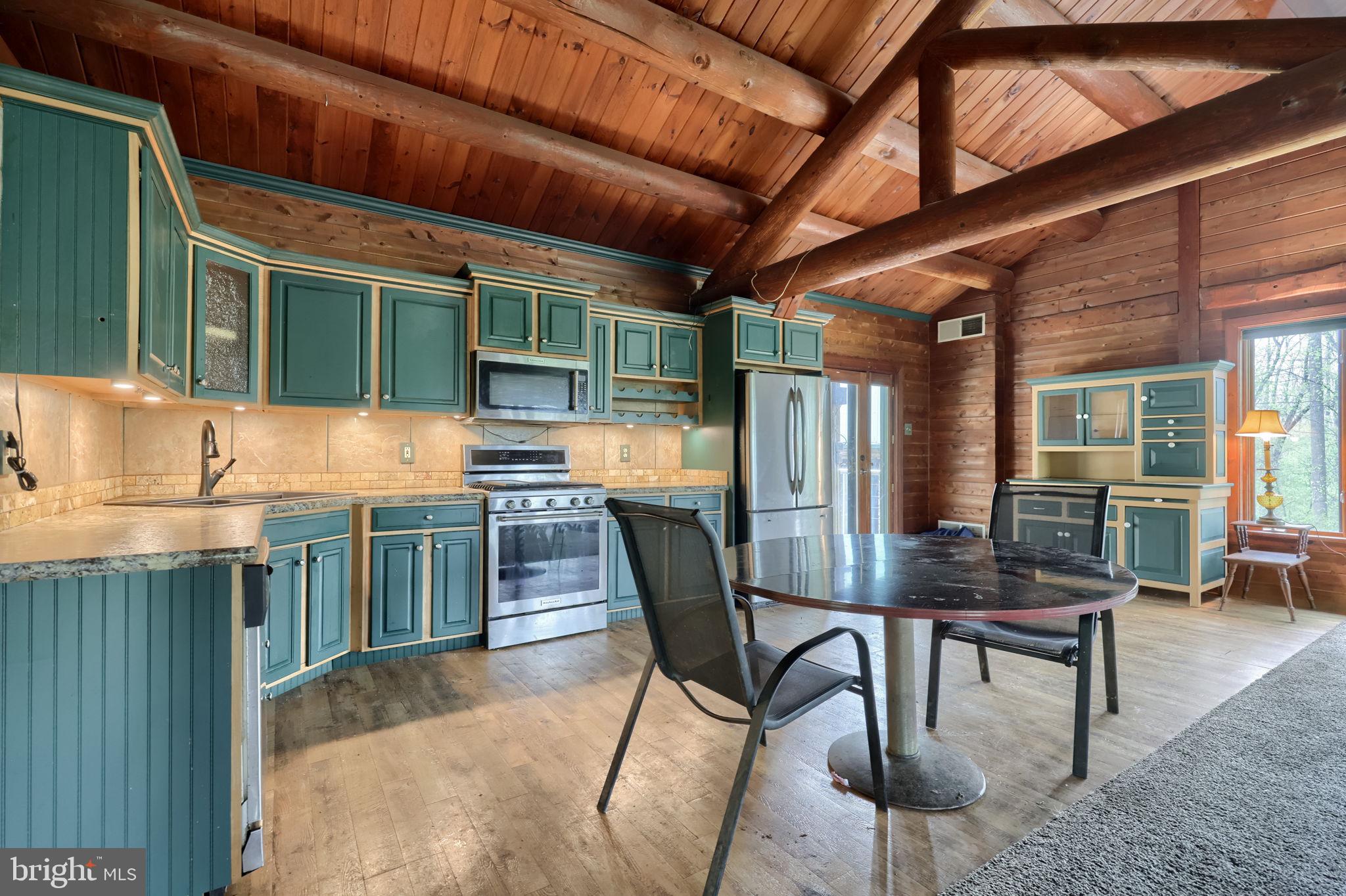171 FOX HOLLOW ROAD