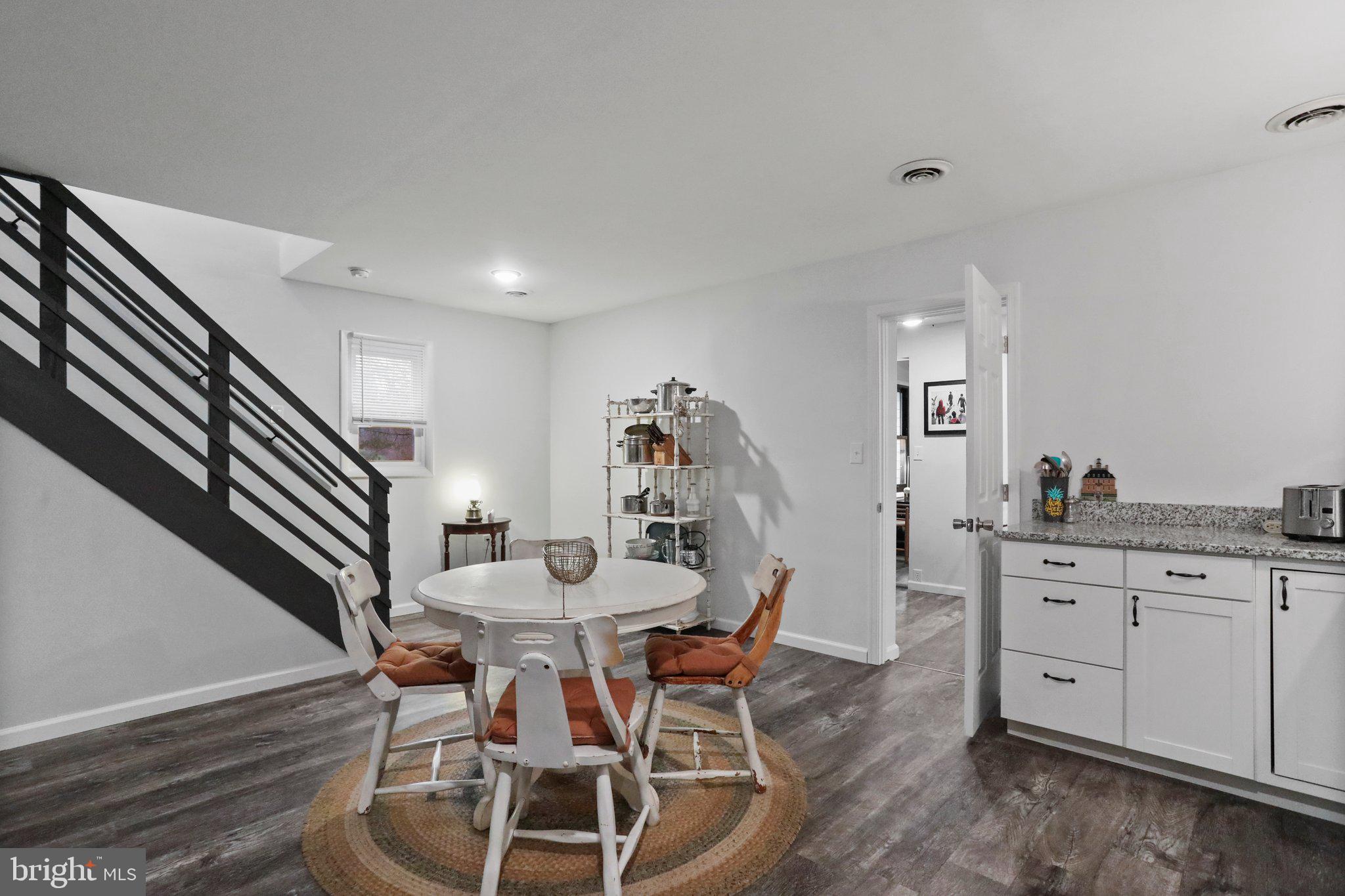 POTOMAC HEIGHTS - Residential