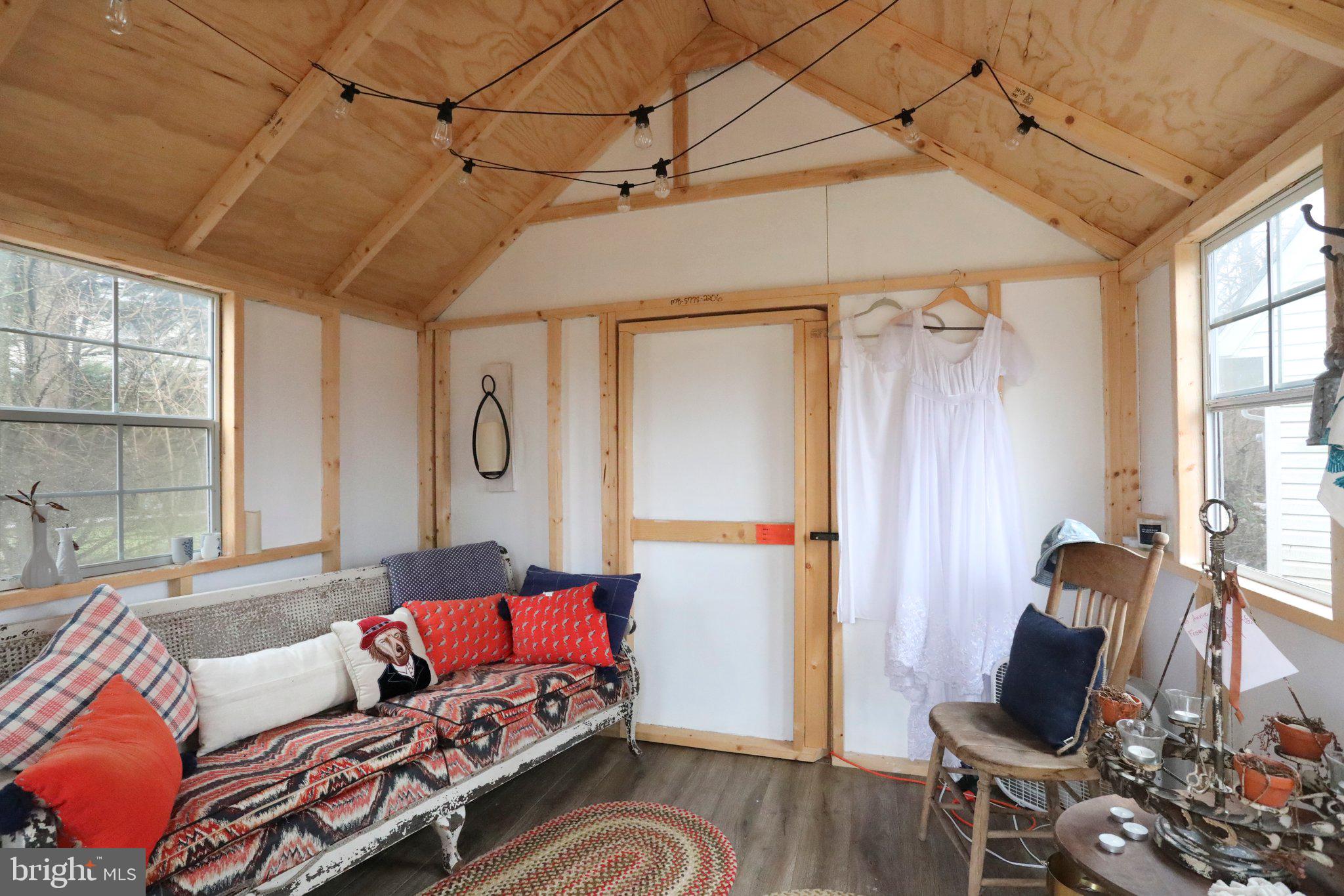 POTOMAC HEIGHTS - Residential