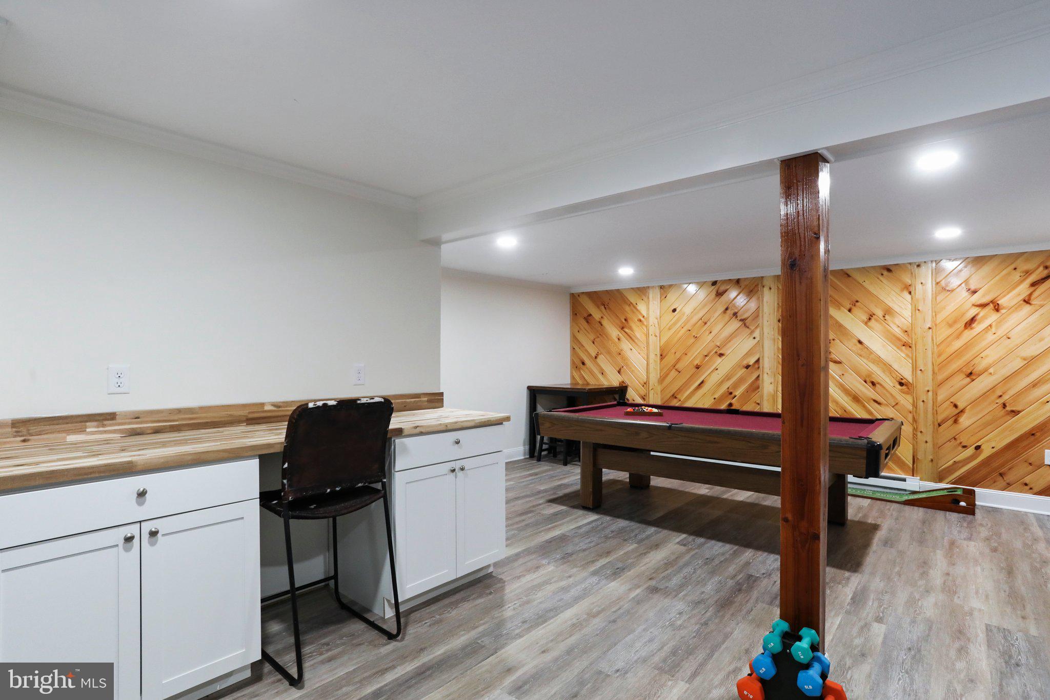 POTOMAC HEIGHTS - Residential