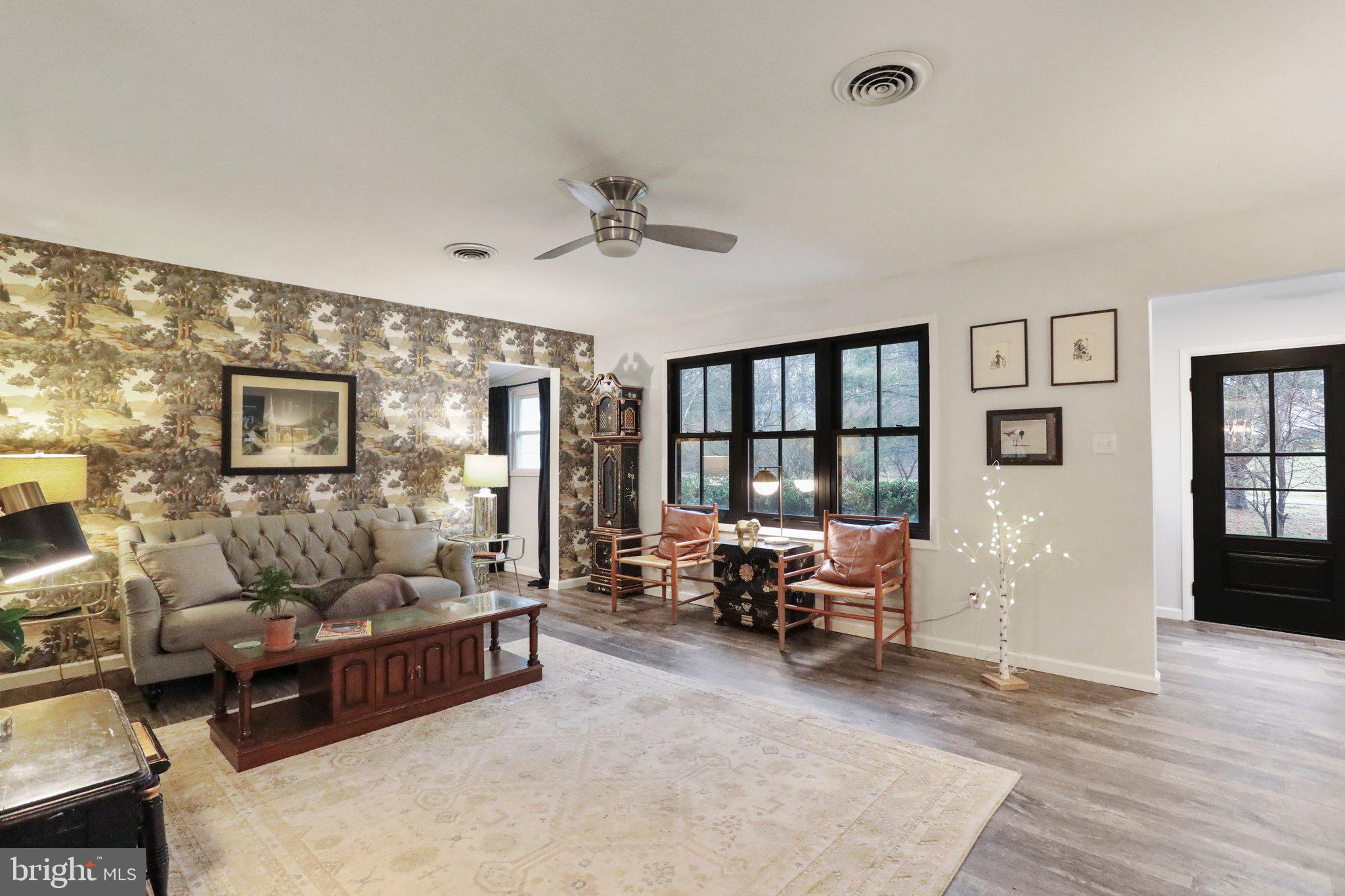 POTOMAC HEIGHTS - Residential