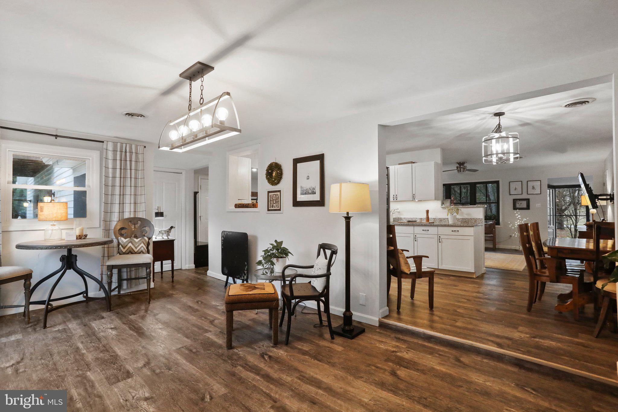 POTOMAC HEIGHTS - Residential