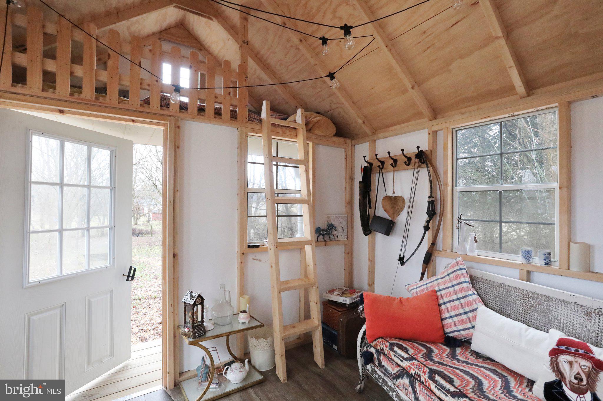 POTOMAC HEIGHTS - Residential