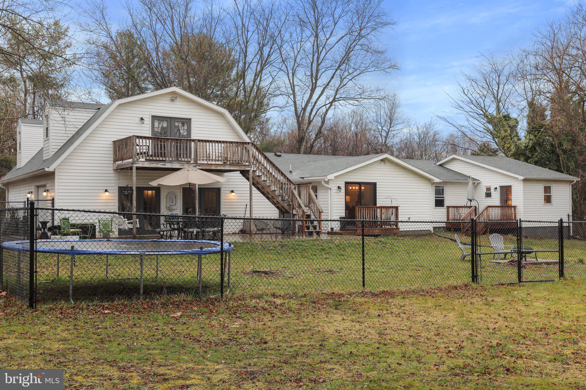 POTOMAC HEIGHTS - Residential