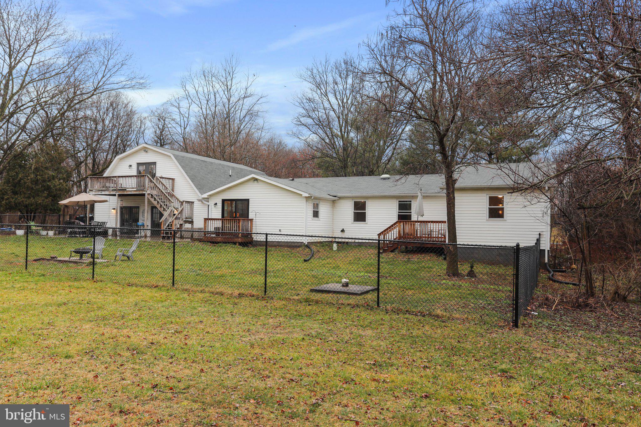 POTOMAC HEIGHTS - Residential