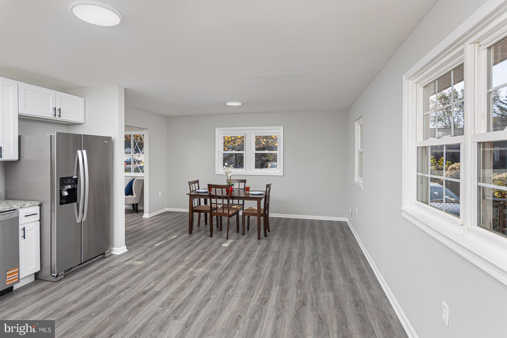 CATONSVILLE MANOR - Residential