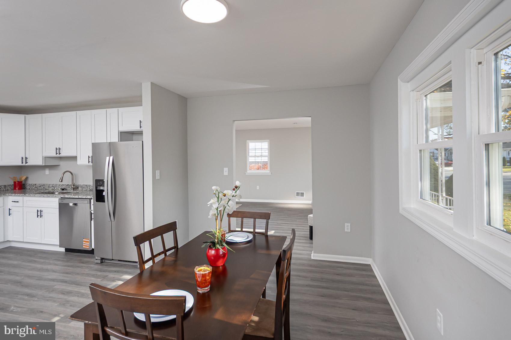 CATONSVILLE MANOR - Residential