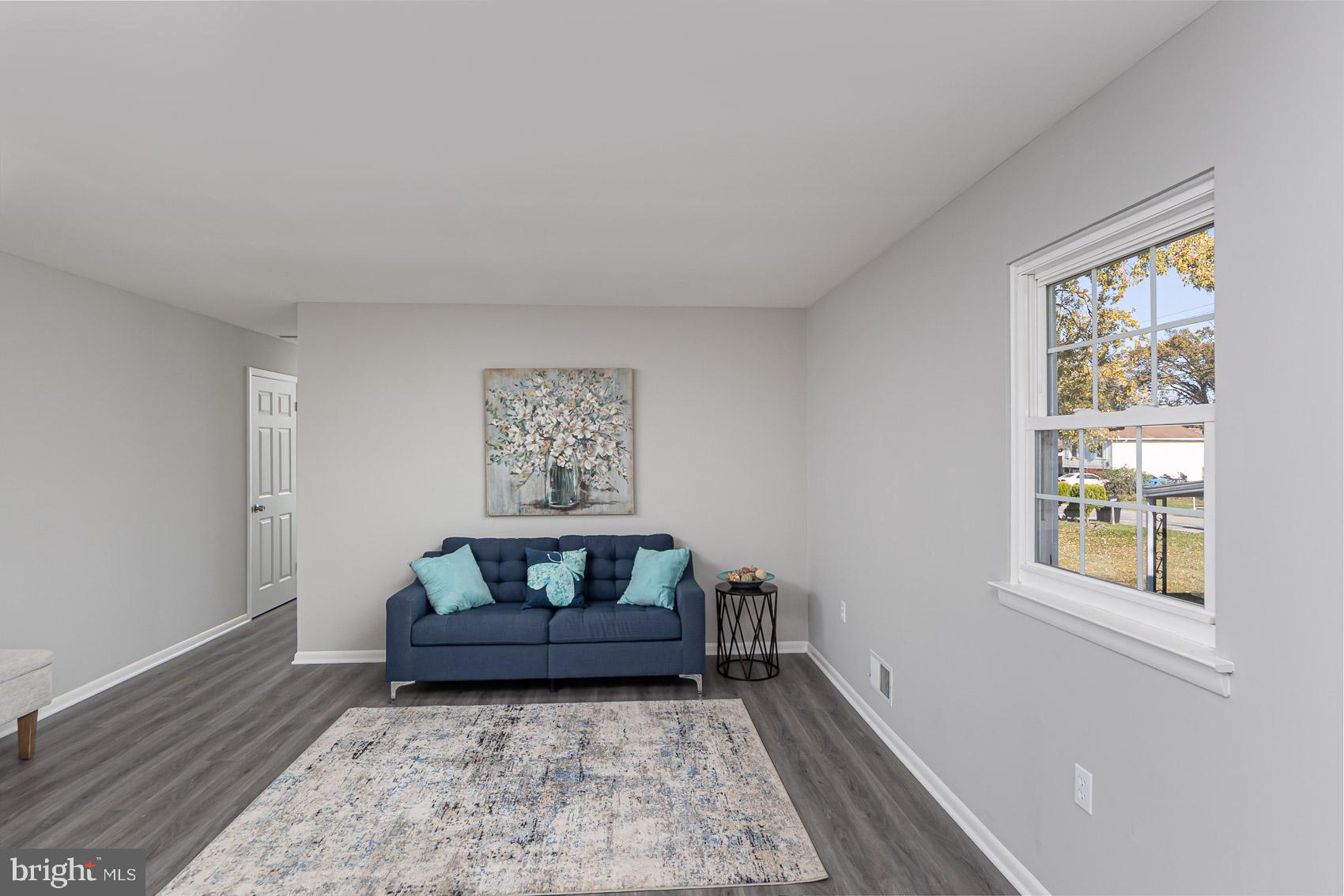 CATONSVILLE MANOR - Residential