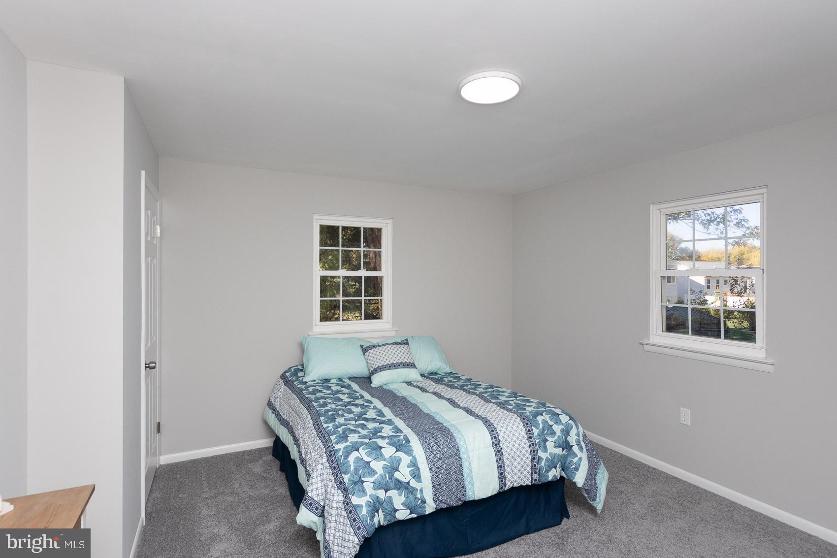 CATONSVILLE MANOR - Residential