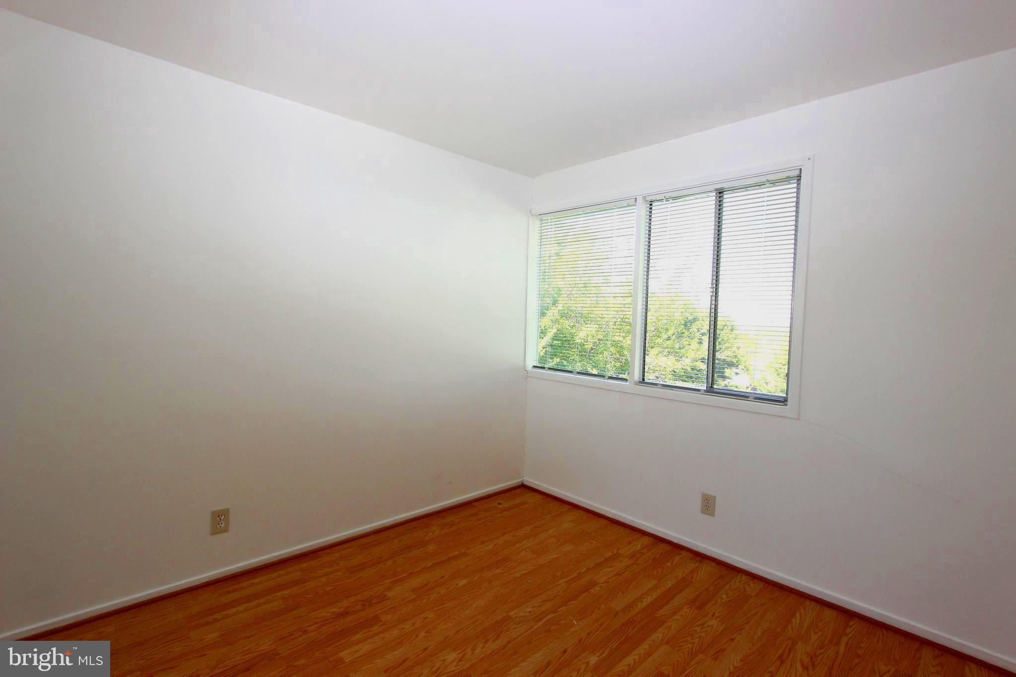 WOODMONT SPRINGS - Residential