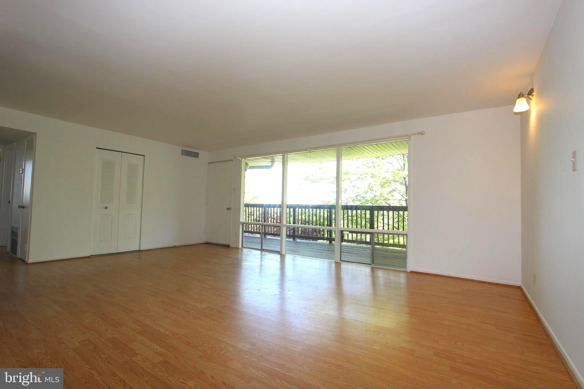 WOODMONT SPRINGS - Residential