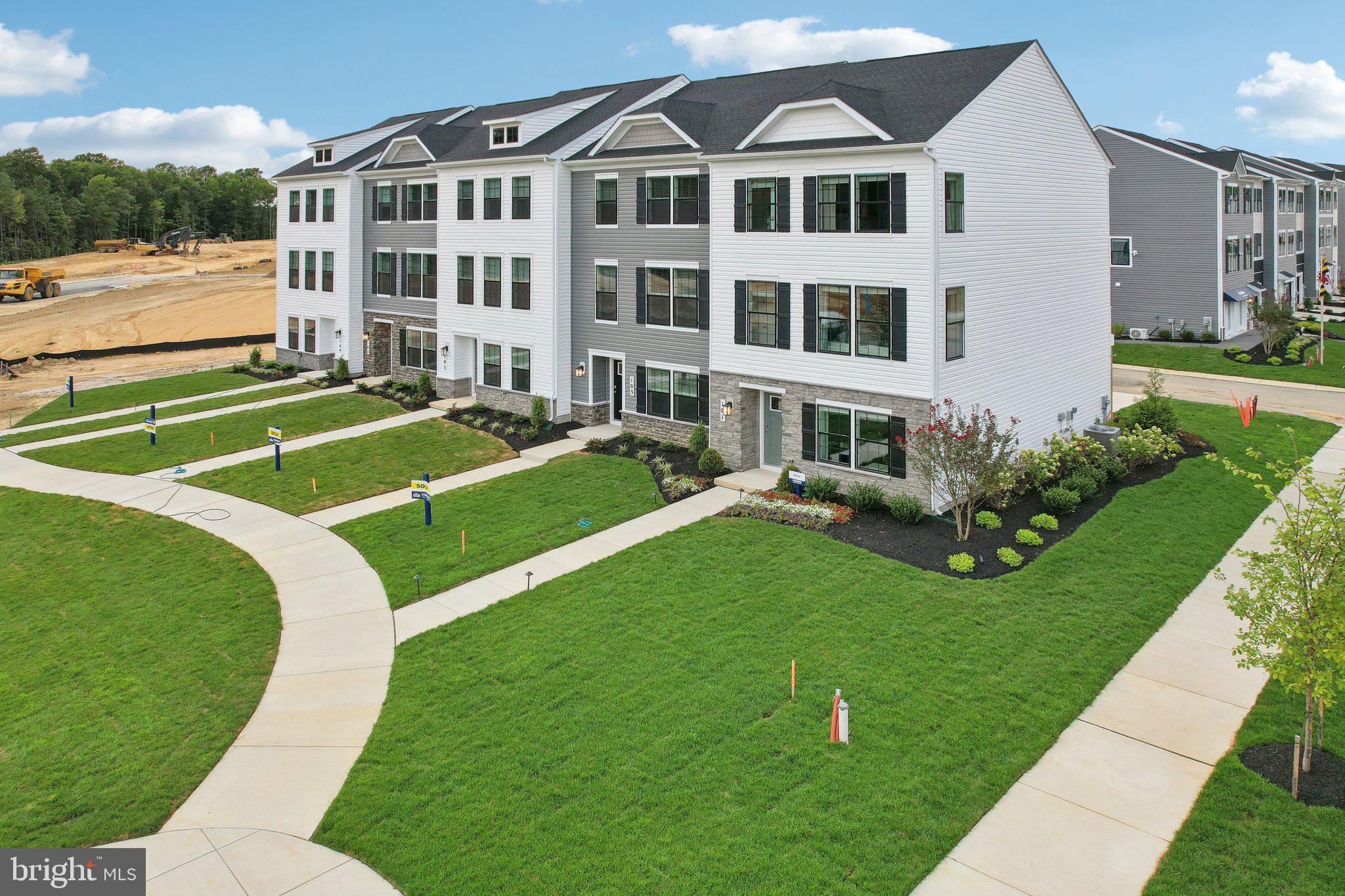 PINEGROVE - Residential