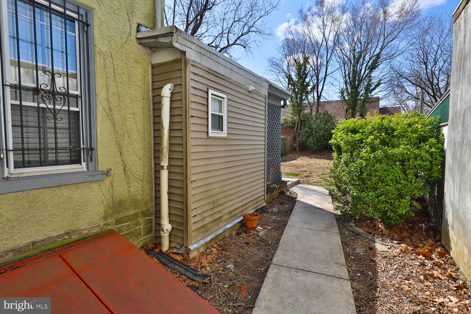 GERMANTOWN (WEST) - Residential Income