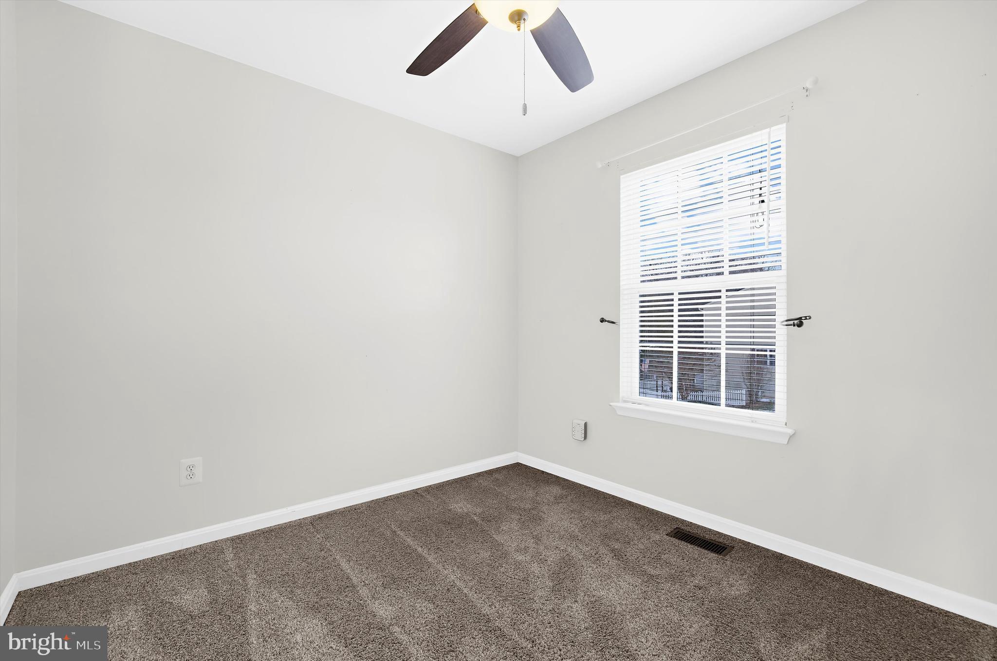 AUTUMN RUN - Residential