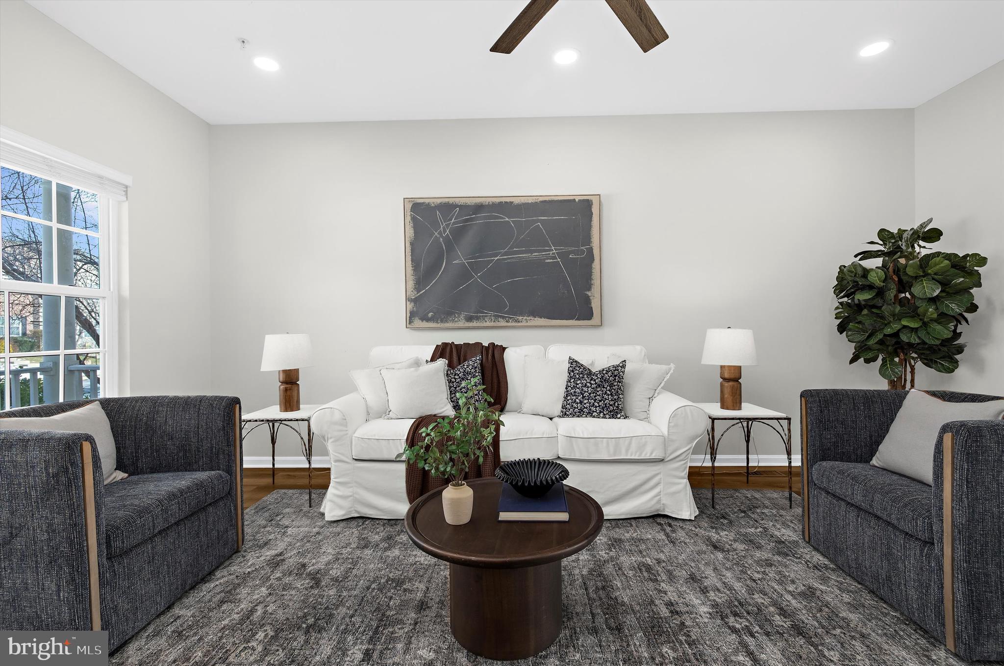 AUTUMN RUN - Residential